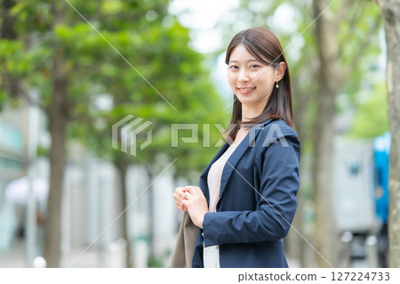 女性生意 女性生意 127224733