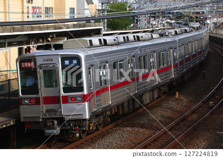 [TI] Tobu Isesaki Line 10050 Series Train (Limited Express: Asakusa⇔Tatebayashi) 127224819