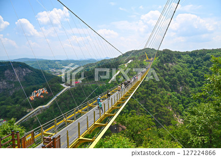 [Korea/Gangwon-do/Wonju] Sogeumsan Grand Valley Ulrongtari Suspension Bridge 127224866