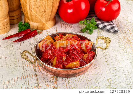 Hungarian Lecho with bell pepper and tomato 127228359