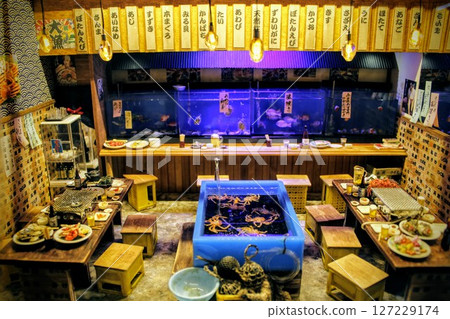 A nostalgic Showa-era izakaya A nostalgic Showa-era izakaya 127229174