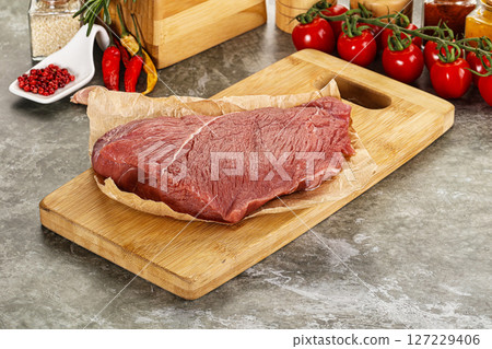Raw beef meat shoulder for cooking Raw beef meat shoulder for cooking 127229406