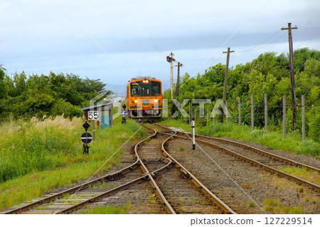 Scenery of Tsugaru Railway near Kanagi Station Railbus diesel car Tsugaru 21 series 127229514