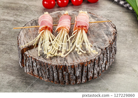 Raw roll with enoki and bacon Raw roll with enoki and bacon 127229860