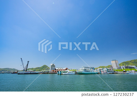 （長崎縣）佐世保港晴空萬裡 127230237