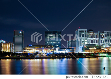 Odaiba illuminated 127231649