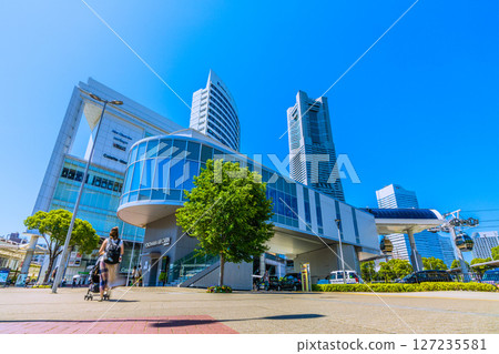 Tokyo cityscape in Japan, overlooking Sakuragicho Station, Yokohama Landmark Tower, and Air Cabin Sakuragicho Station 127235581