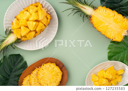 pineapple tropical leaves bowl cut slices pineapple chucks bowl パイナップル pineapple tropical leaves bowl cut slices pineapple chucks bowl パイナップル 127235583