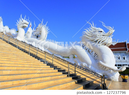 懷普拉坎寺 (Wat Huaiprakan), 清萊, 泰國 懷普拉坎寺 (Wat Huaiprakan), 清萊, 泰國 127237796