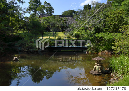 浪漫的茨城（與藝術家北大路魯山人喜愛的古宅相呼應的庭園） 笠間市春風萬裡莊 127238478