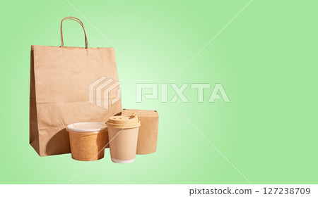 Food delivery service concept. delivering fresh groceries and meals in a box, bringing products from Food delivery service concept. delivering fresh groceries and meals in a box, bringing products from 127238709