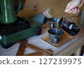 To make coffee 127239975