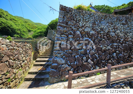 [Ehime Prefecture] Staying overnight on a sunny day in Ishigaki Village 127240055