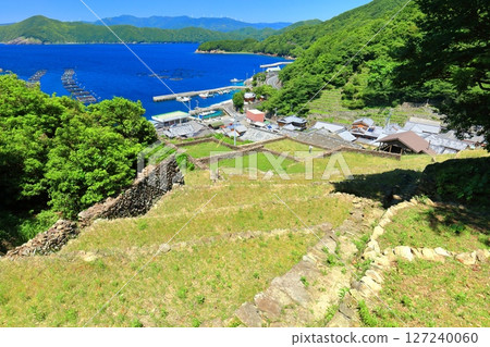[Ehime Prefecture] Staying overnight on a sunny day in Ishigaki Village 127240060
