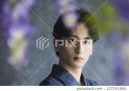 Young man in yukata 127241868