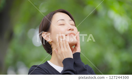 Women, Fresh green, Green, Skin care 127244300