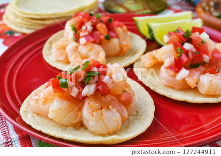 蝦炸玉米餅(Tacos de camarón) 蝦炸玉米餅(Tacos de camarón) 127244911