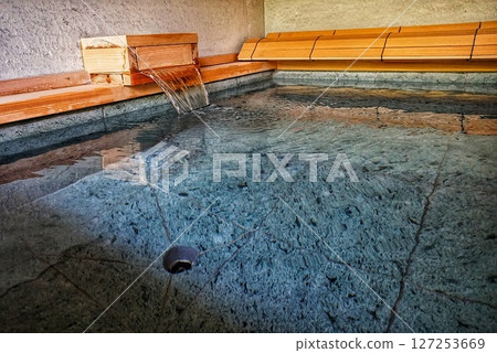Hot spring facility with open-air bath 127253669