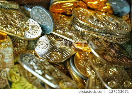 Paved coins Paved coins 127253671