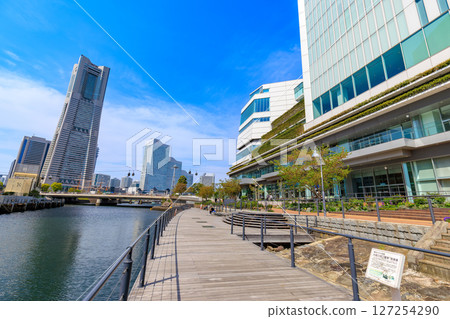 神奈川縣橫濱市街景橫濱市政府 127254290