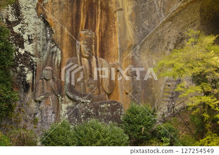 Bungo-Ono City: The Buddha statue carved into the rock at Fukoji Temple 127254549
