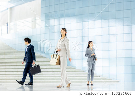 Young businessmen in the office, going to work image 127255605