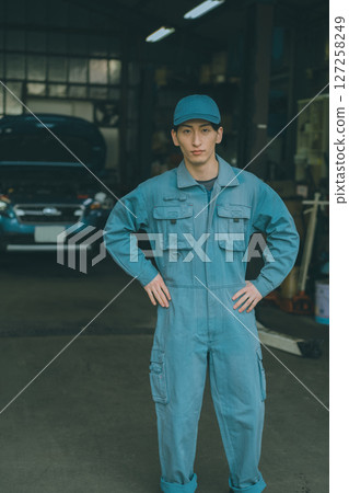 汽車修理廠 127258249