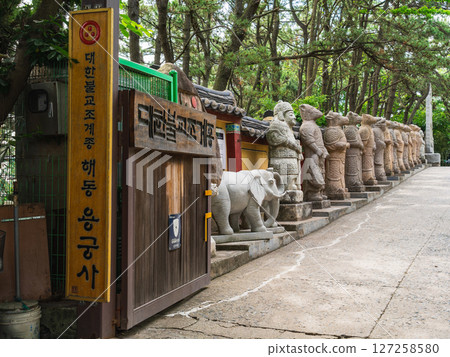 Stone statues of the Chinese zodiac at the entrance of Haedong Yonggungsa Temple in Busan Stone statues of the Chinese zodiac at the entrance of Haedong Yonggungsa Temple in Busan 127258580