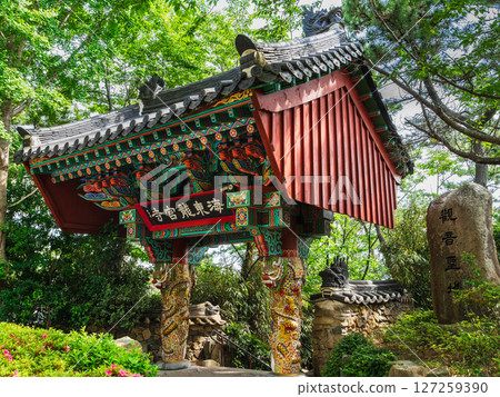 釜山 海東龍宮寺 三門 釜山 海東龍宮寺 三門 127259390