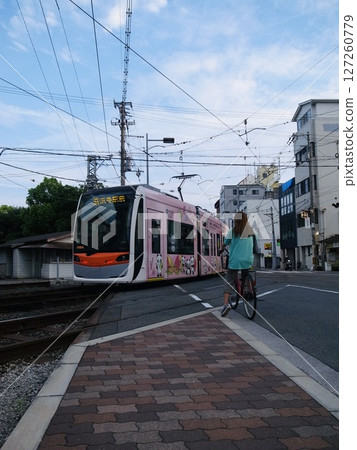 此路口為讓路路口 此路口為讓路路口 127260779