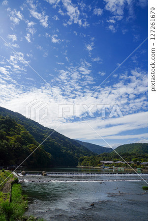 Scenery of the Ozeki River in Arashiyama Scenery of the Ozeki River in Arashiyama 127261679