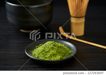 Powdered matcha on a plate 127263697