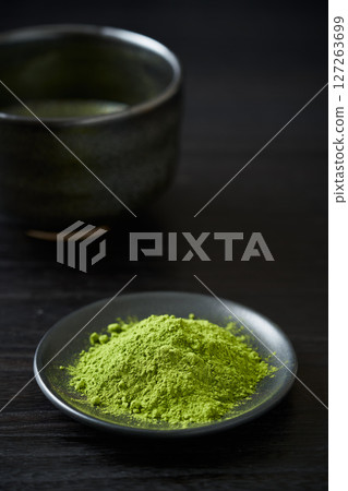 盤子裡的抹茶粉 盤子裡的抹茶粉 127263699