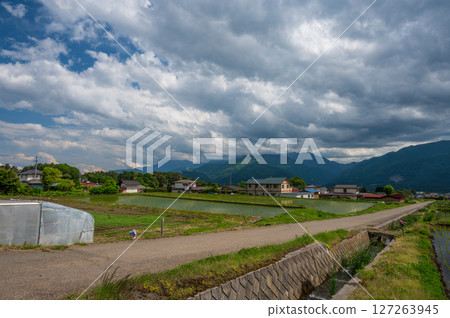 Rural scenery in Shinshu: Early summer countryside 127263945