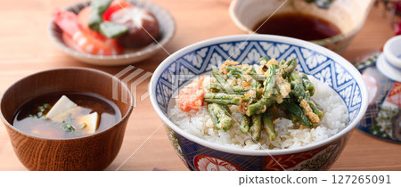 Bean tempura bowl Bean tempura bowl 127265091