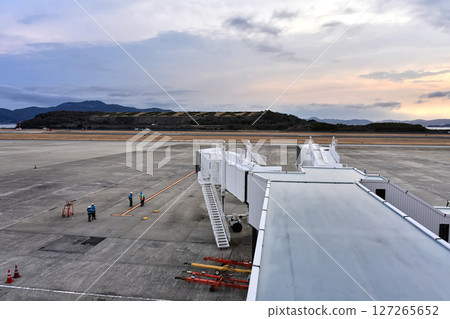 Evening view from the Nagasaki Airport observation deck 127265652