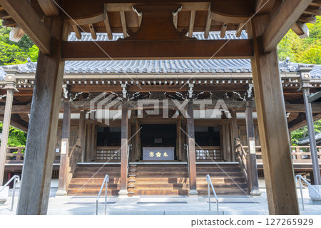 Sumadera main temple 127265929
