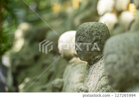 須磨寺:奧之院參道石佛像(十三佛七福神的參道) 須磨寺:奧之院參道石佛像(十三佛七福神的參道) 127265994