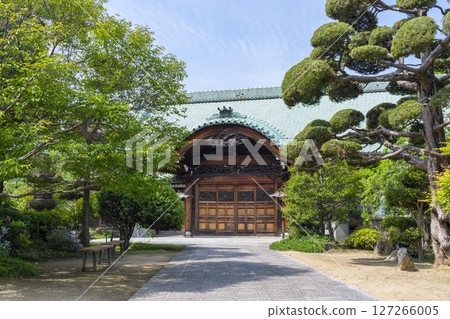 須磨寺本殿 - 主入口處有令人印象深刻的神社雕刻 127266005