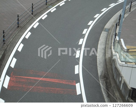 單車道曲線 單車道曲線 127266609