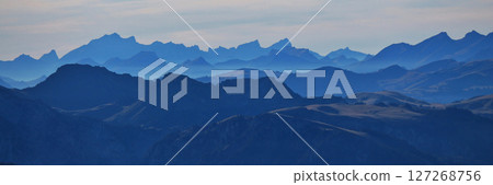 Dreamlike evening scene in the Bernese Oberland, Switzerland. 127268756