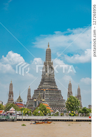 Wat Phra Kaew seen from Wat Arun 127268956
