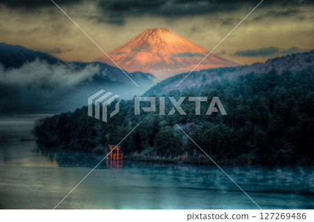 Lake Ashi Hakone Shrine Mount Fuji Lake Ashi Hakone Shrine Mount Fuji 127269486