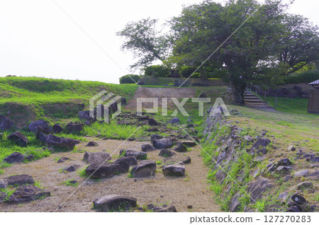 Scenery of stone walls remaining at the ruins of Hara Castle in Nagasaki Prefecture Scenery of stone walls remaining at the ruins of Hara Castle in Nagasaki Prefecture 127270283
