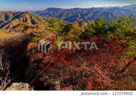 View of autumn-colored mountains, Mt. Buko and Mt. Ryokami from Mt. Shirake in Nishi-Joshu 127270602