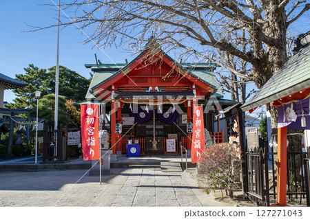 東京都葛飾區葛飾冰川神社參拜殿 東京都葛飾區葛飾冰川神社參拜殿 127271043