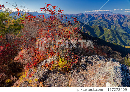 Autumn foliage in the west of Joshu, Mount Asama seen from Mount Shirake Autumn foliage in the west of Joshu, Mount Asama seen from Mount Shirake 127272409