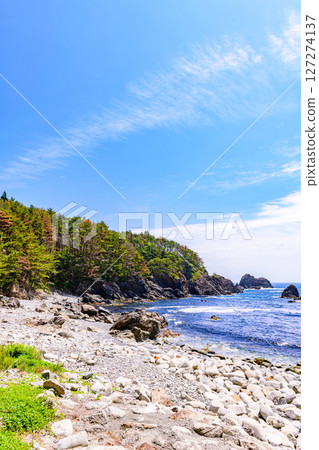 A small fishing port and cape in Rikuzentakata, Iwate Prefecture 127274137