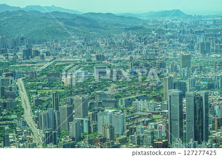 Taipei cityscape and blue sky seen from Taipei 101 127277425
