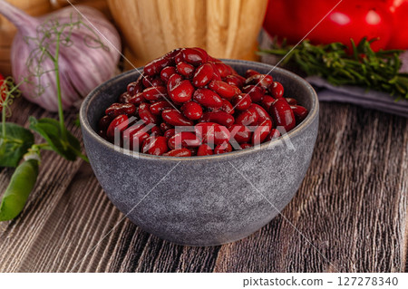 Vegan cuisine canned red kidney beans 127278340